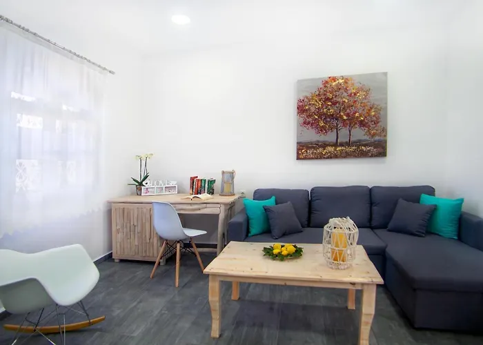 Dina With Private Juccuzi *