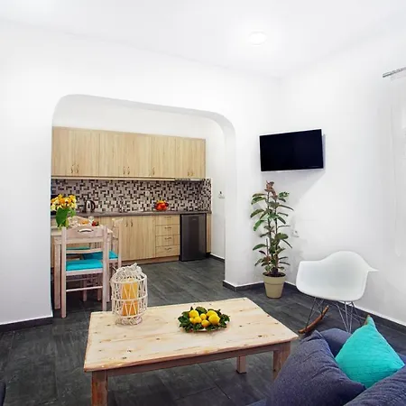 Apartmán Dina With Private Juccuzi Perissa (Santorini)
